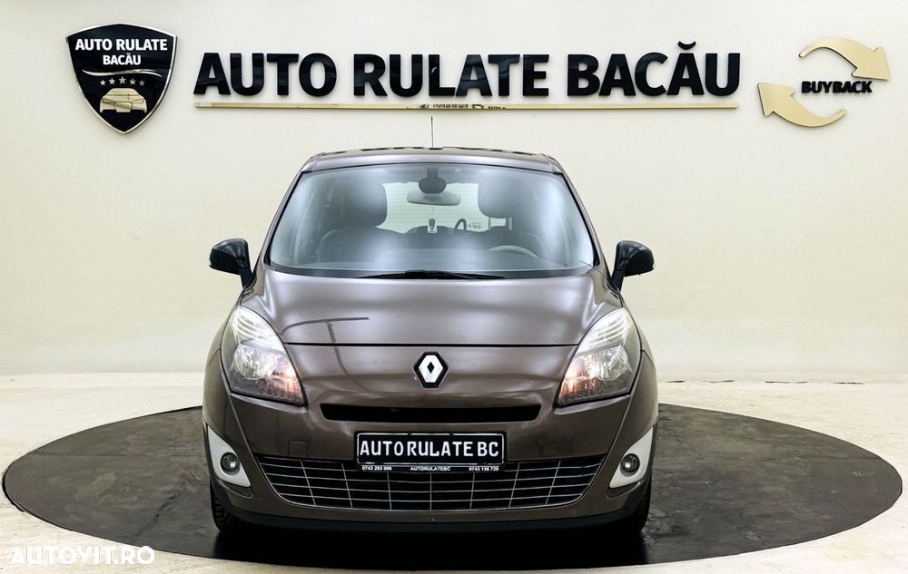 Renault Scenic - 10
