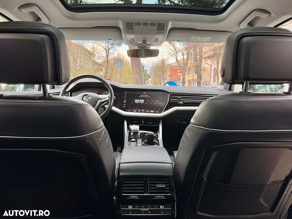 Volkswagen Touareg V6 TDI Elegance - 10