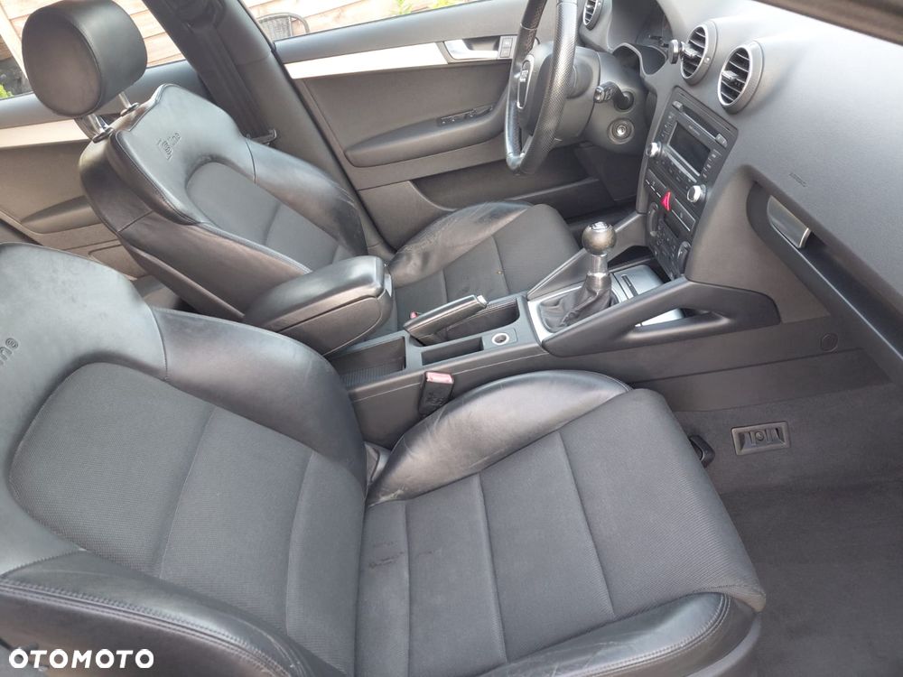 Audi A3 Sportback - 14