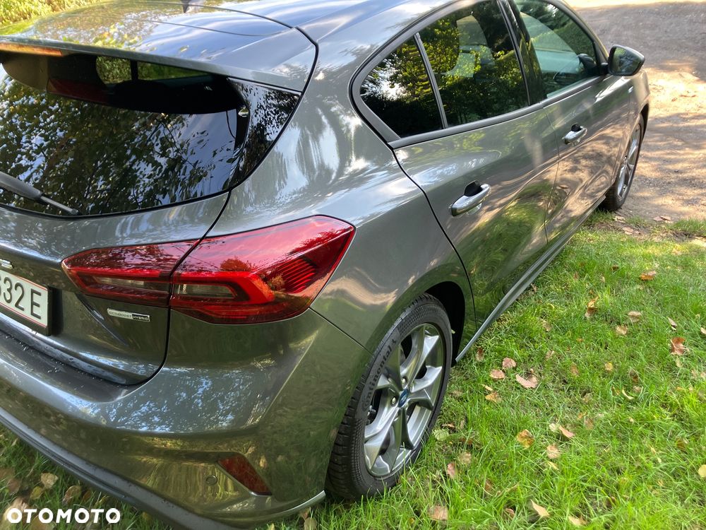 Ford Focus 1.0 EcoBoost Hybrid ST-LINE X - 5