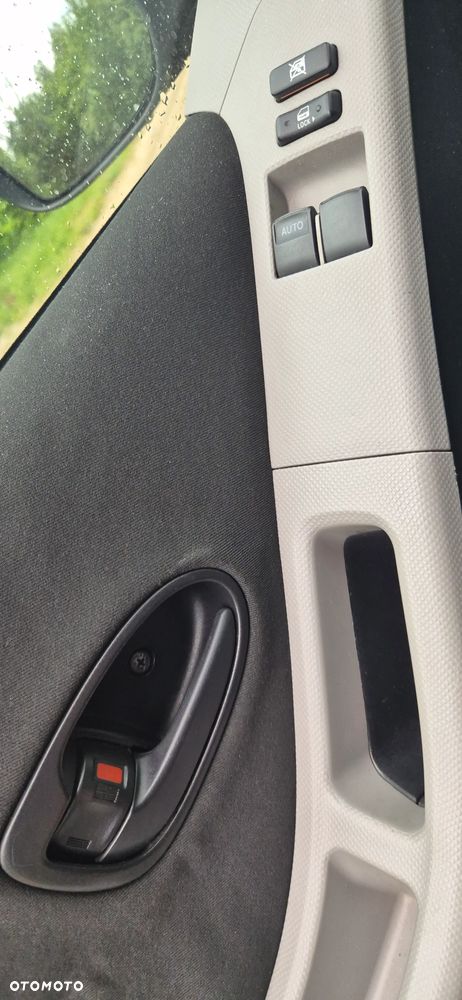 Toyota Yaris 1.0 Luna A/C - 11