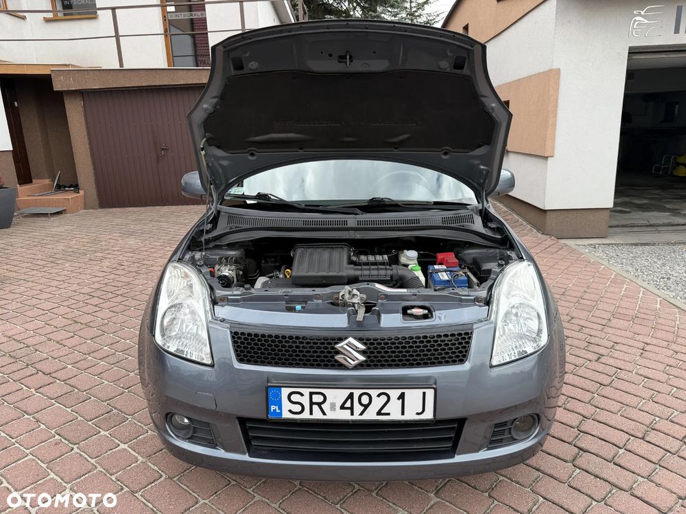 Suzuki Swift 1.3 GS / Premium 4WD - 37
