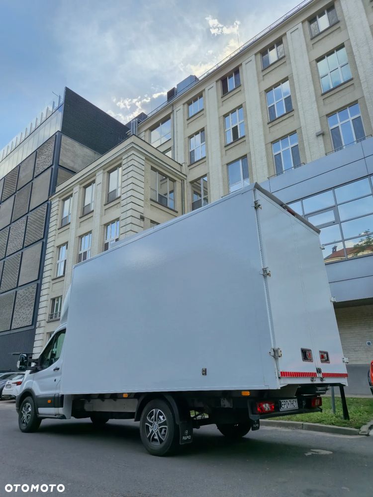 Ford Transit - 12