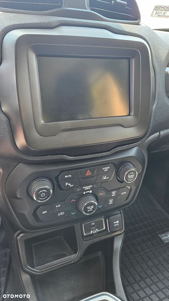 Jeep Renegade 1.0 GSE T3 Turbo Limited FWD S&S - 31