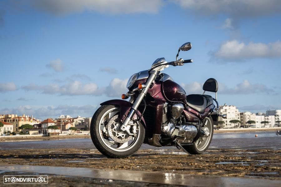 Suzuki Intruder - 2