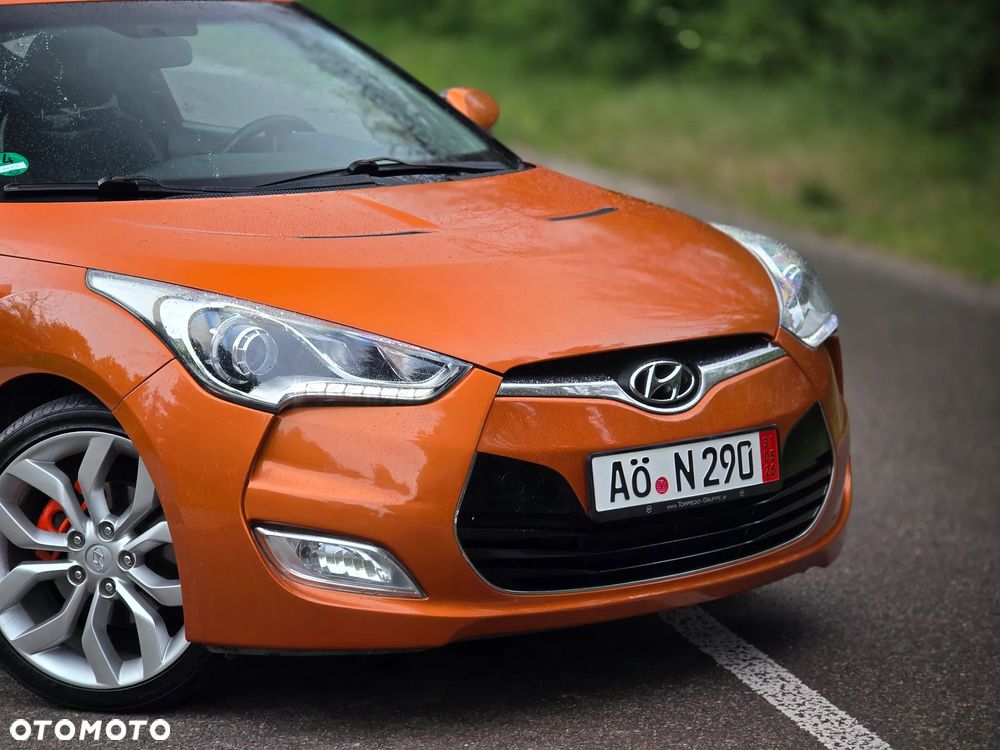 Hyundai Veloster 1.6 GDI Premium - 35