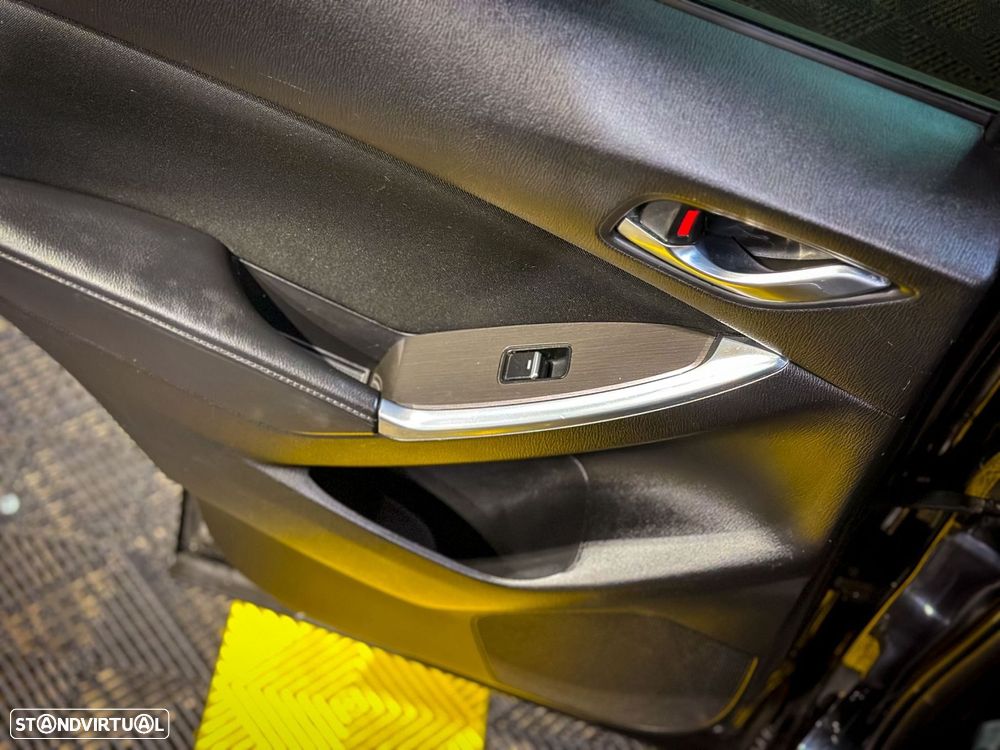 Mazda CX-5 2.2 D Essence - 35