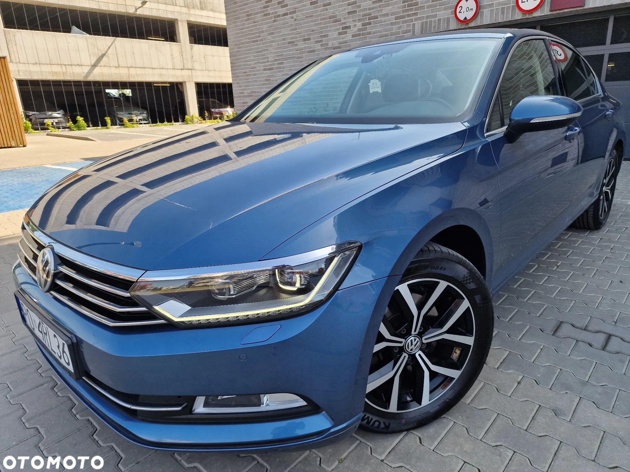 Volkswagen Passat 1.8 TSI BMT Comfortline - 1