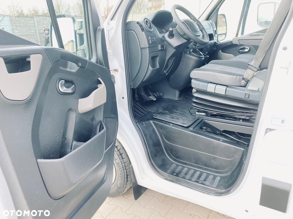 Renault Master - 11