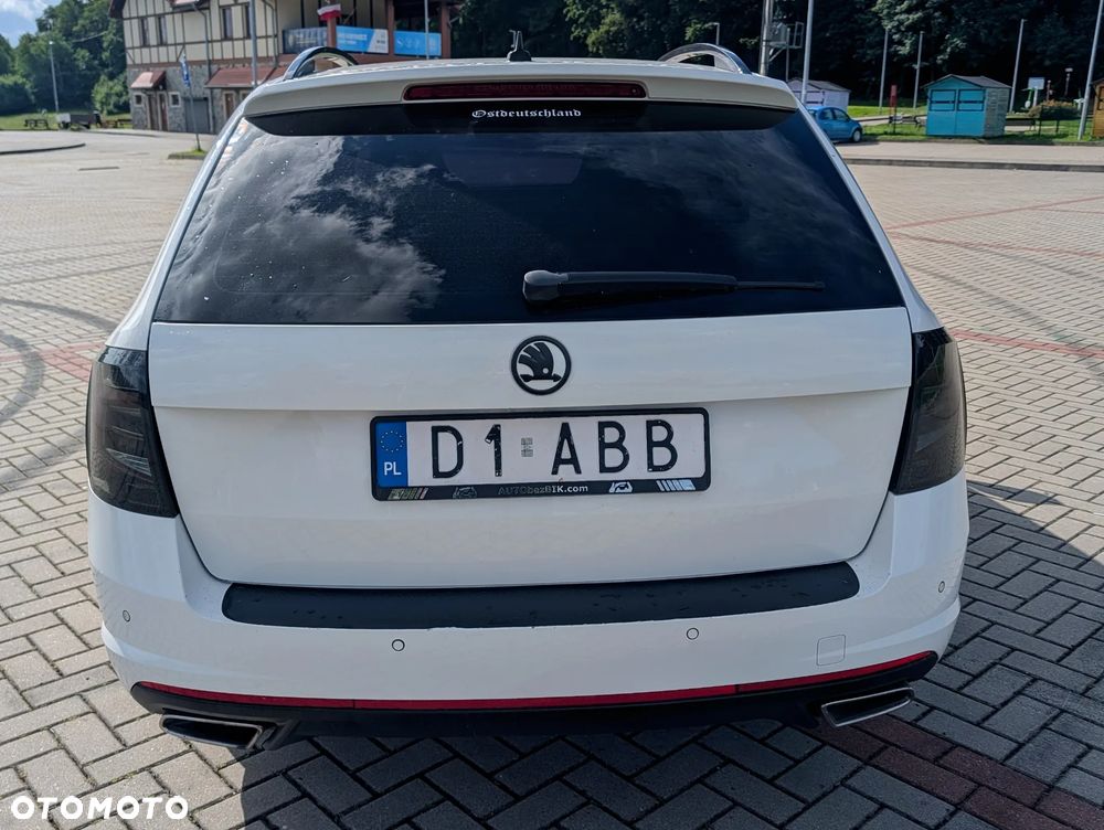 Skoda Octavia 2.0 TDI RS - 7