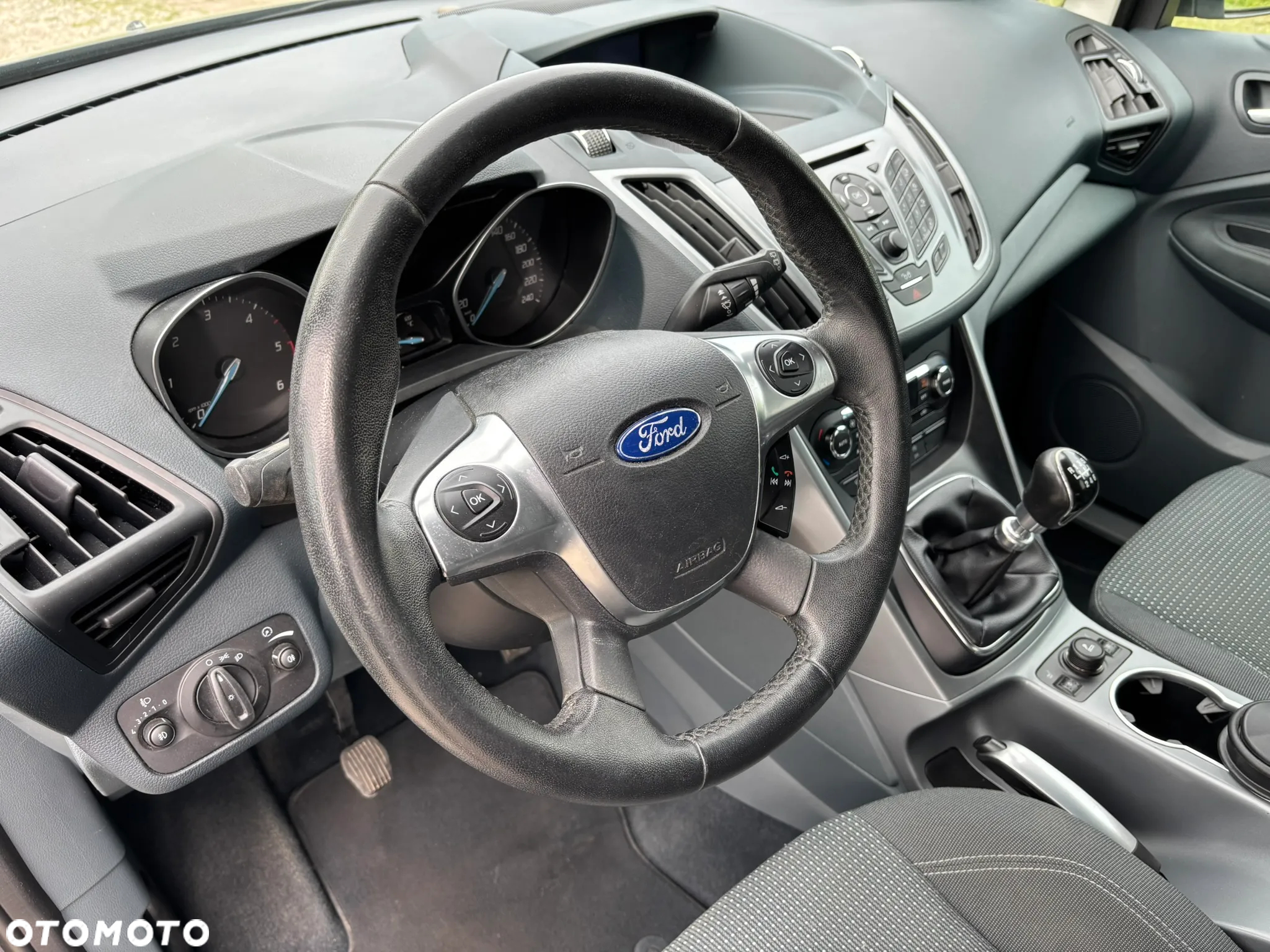 Ford Grand C-MAX 1.6 TDCi Start-Stop-System Champions Edition - 9