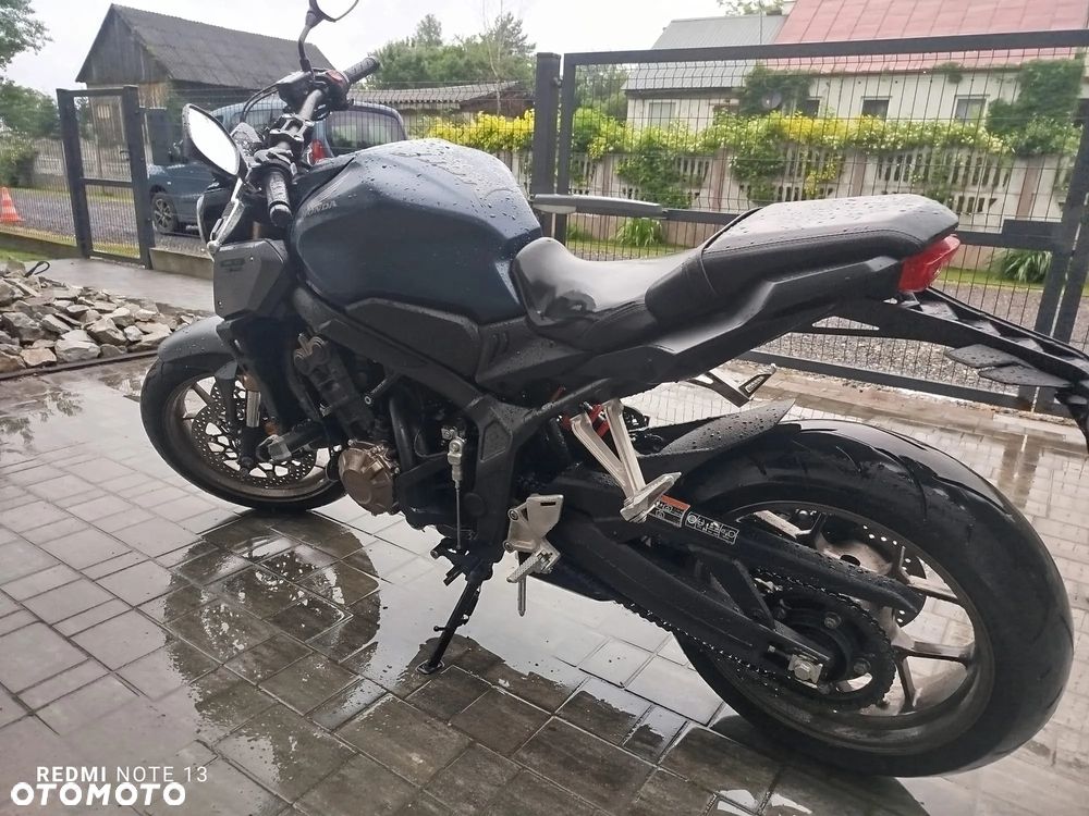 Honda CB - 2