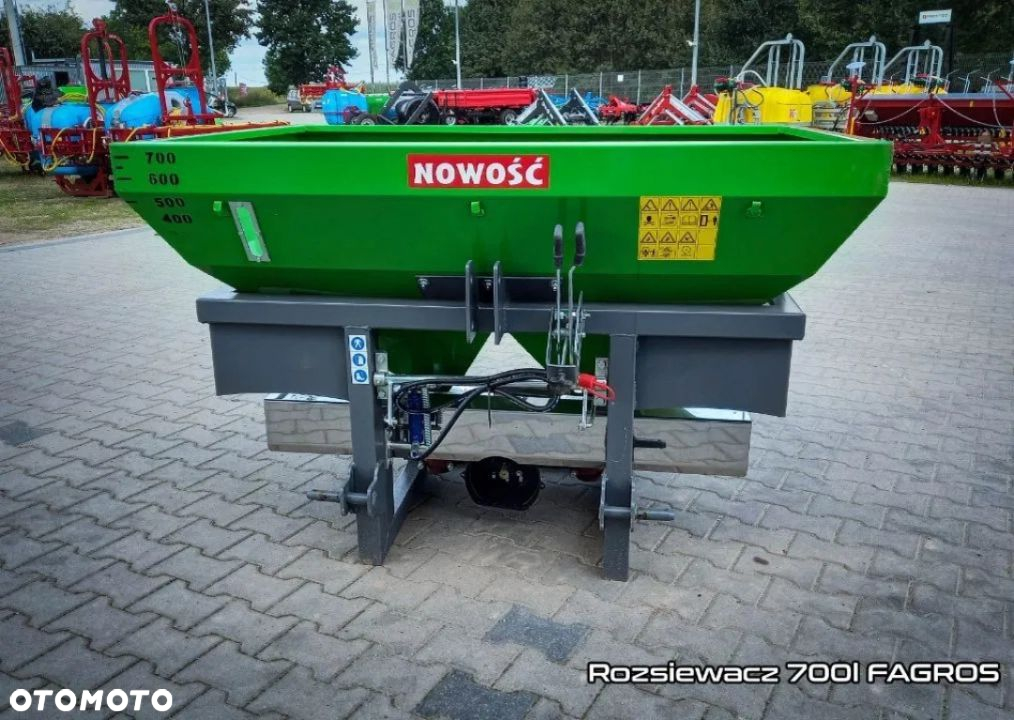 Rozsiewacz Strumyk TYTAN 600L 800L 1000L 1200L 1400L 1600L - 8