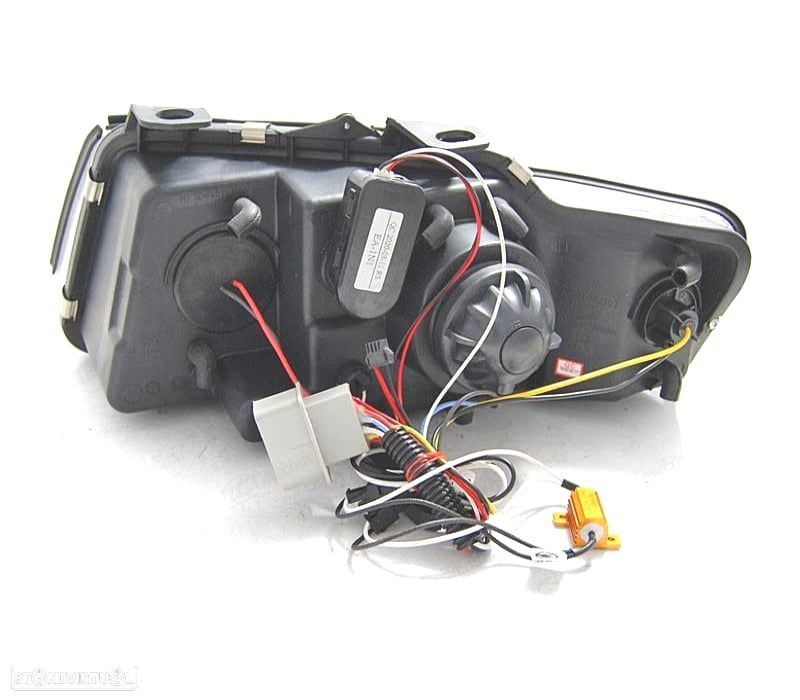 FARÓIS AUDI A4 B6 00-04 LUZ DIURNA LED FUNDO NEGRO - 2