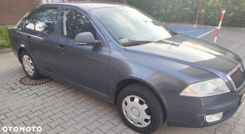 Skoda Octavia 1.6 Ambition - 2