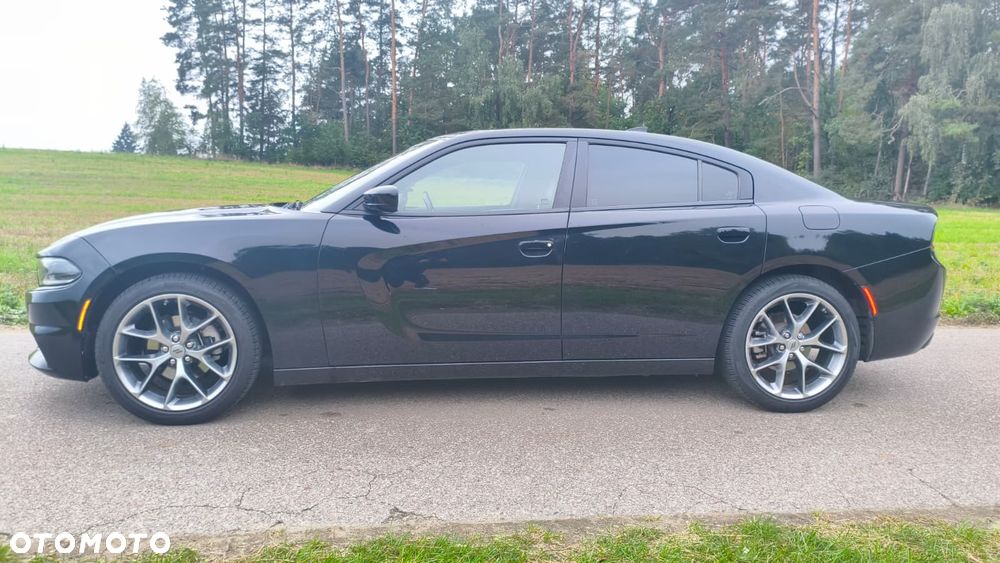 Dodge Charger - 5