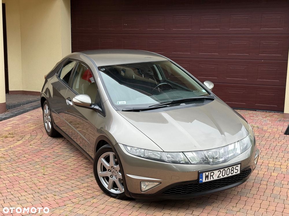 Honda Civic 1.8 Executive - 4