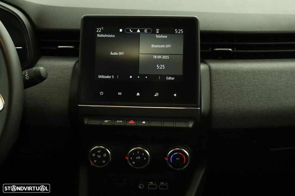 Renault Clio 1.0 TCe Evolution - 9