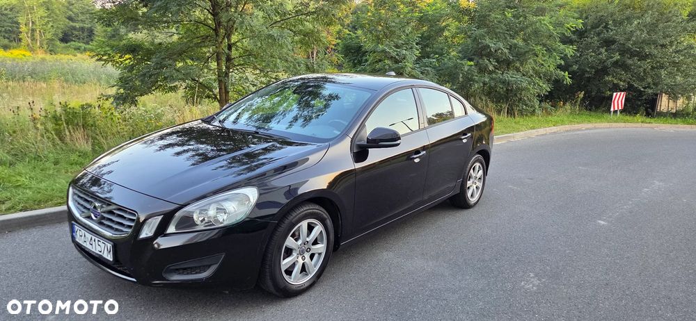 Volvo S60 D3 Momentum - 4