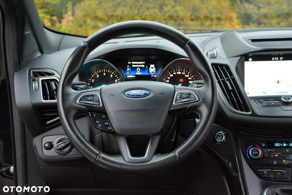Ford Kuga 1.5 EcoBoost 2x4 ST-Line - 23