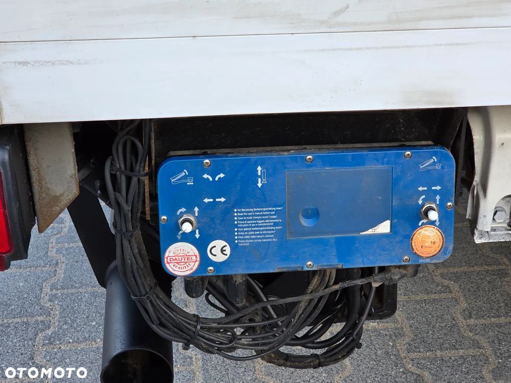 Mercedes-Benz Sprinter - 39