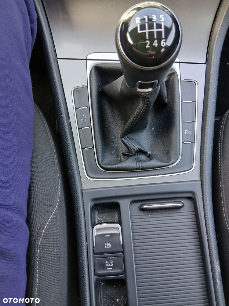 Volkswagen Golf - 13