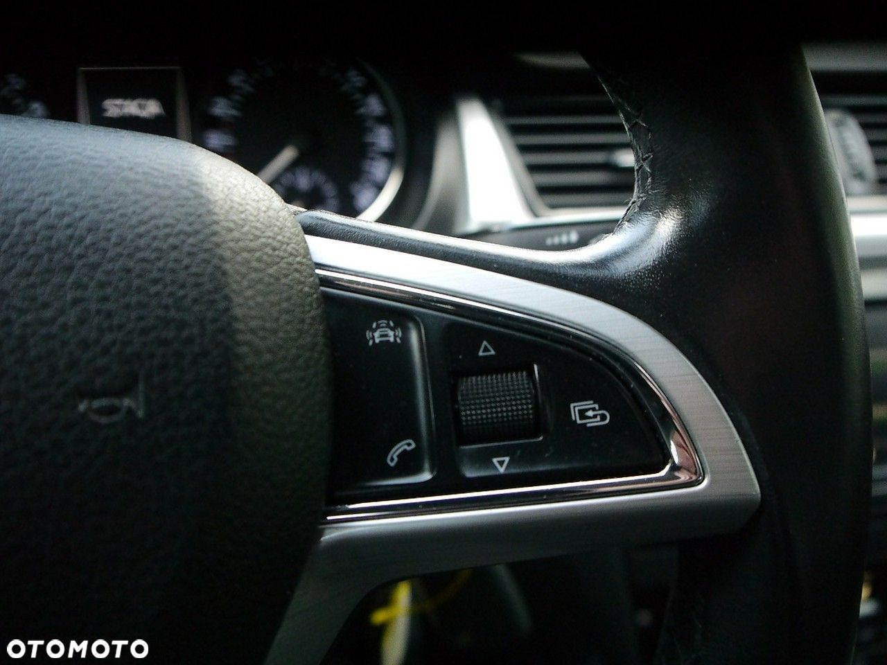 Skoda RAPID 1.4 TDI Active - 30