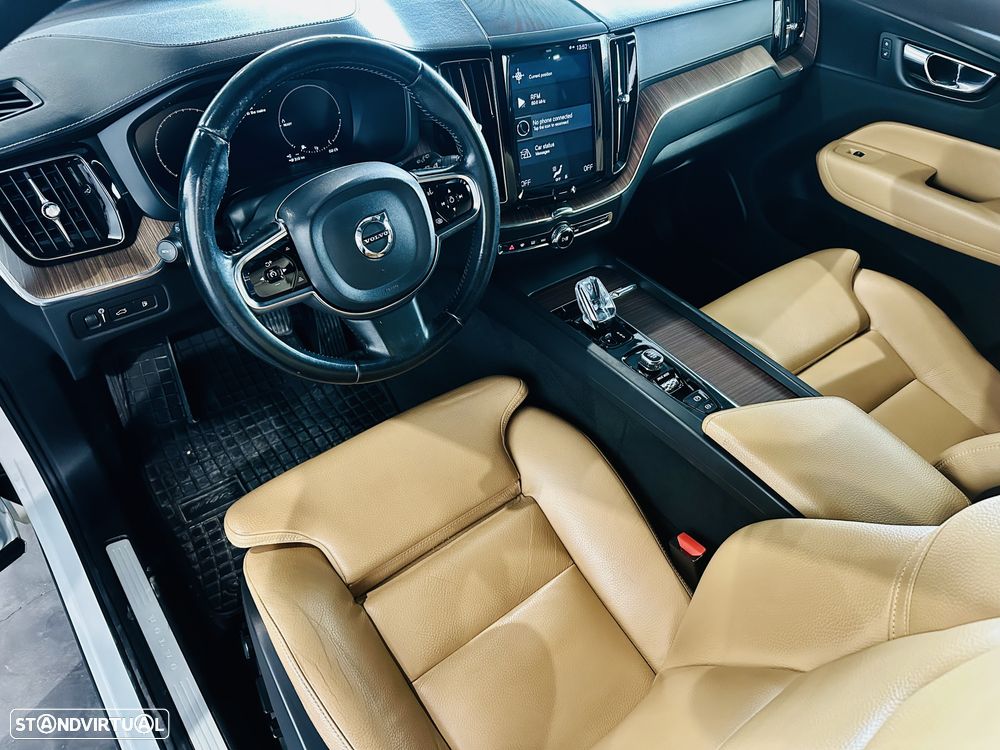 Volvo XC 60 2.0 T6 PHEV Inscription AWD - 17