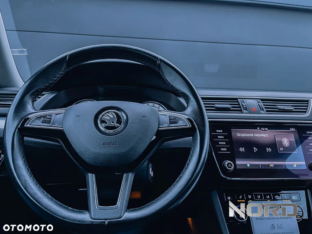 Skoda Superb 2.0 TDI Ambition DSG - 16