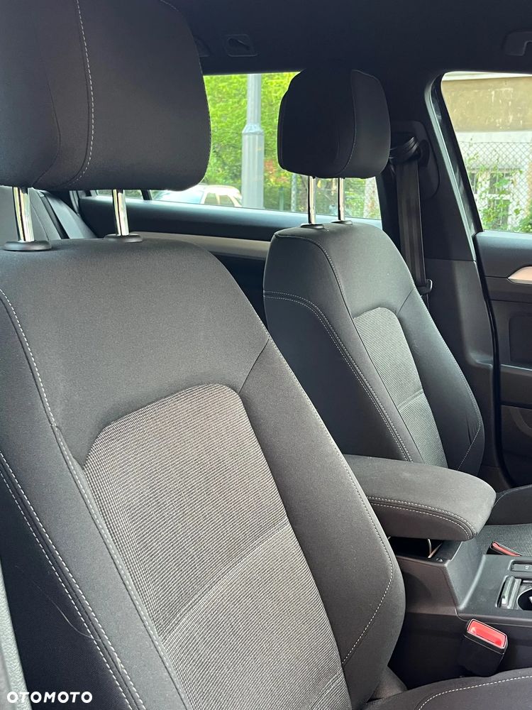 Volkswagen Passat 2.0 TDI SCR DSG Comfortline - 21