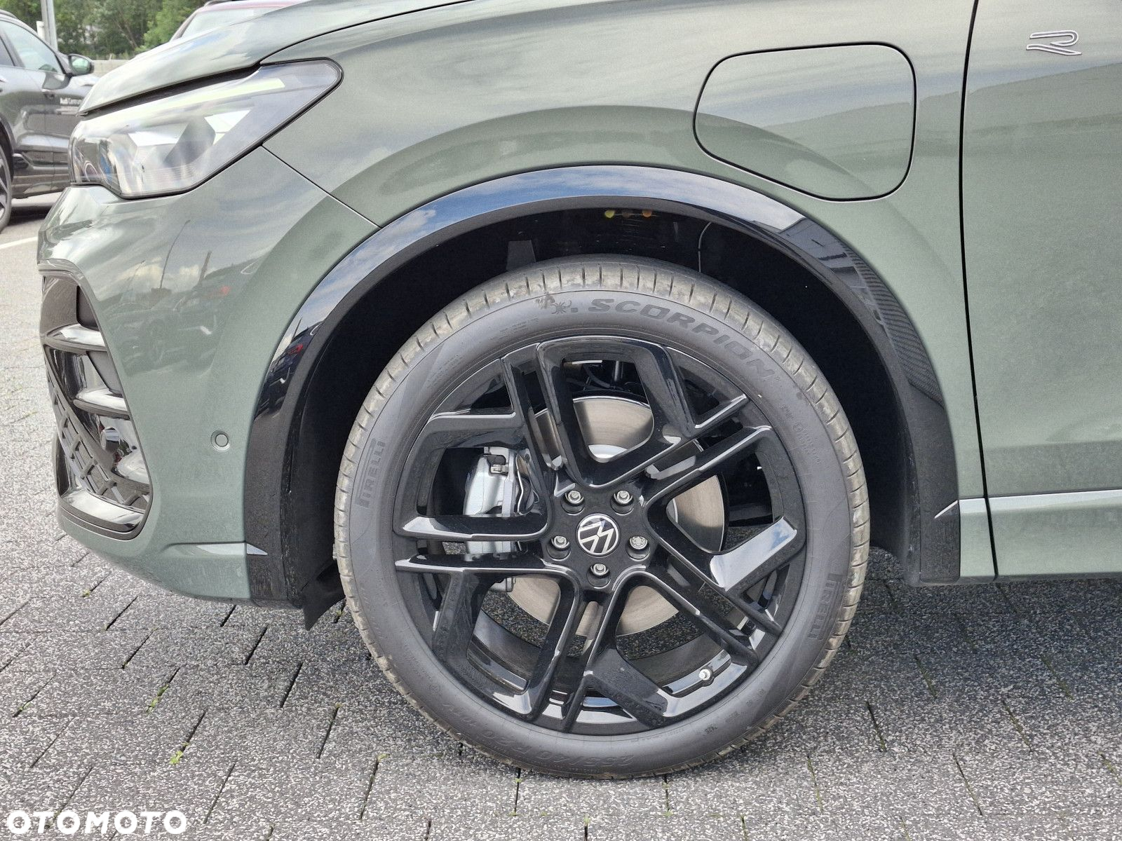Volkswagen Tiguan 1.5 eHybrid PHEV R-Line Plus DSG - 4