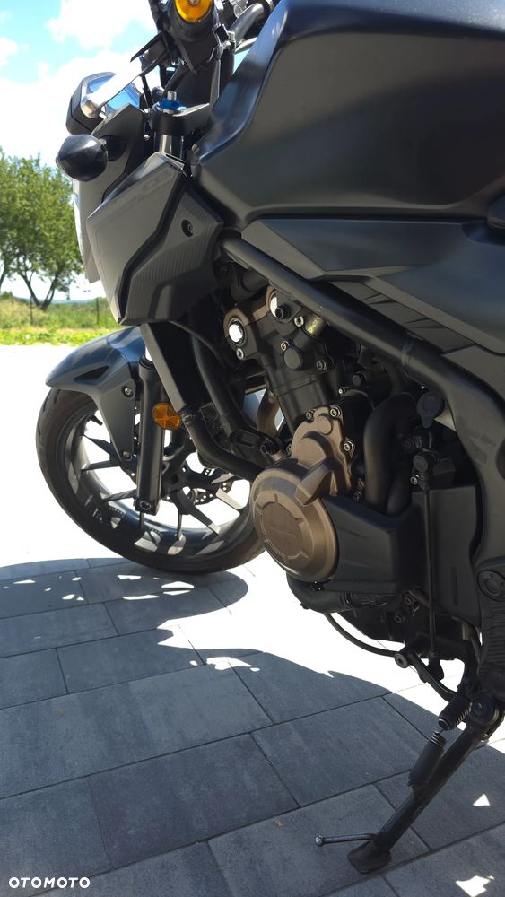 Honda CB - 8