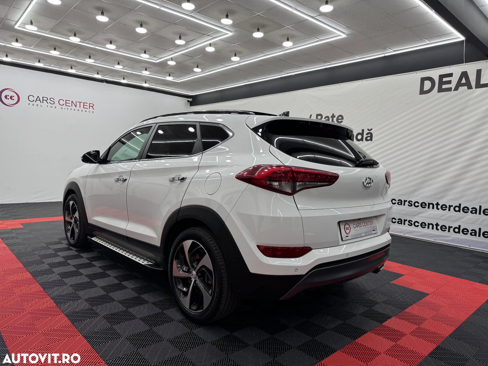 Hyundai Tucson blue 2.0 CRDi 4WD Aut. Premium - 3