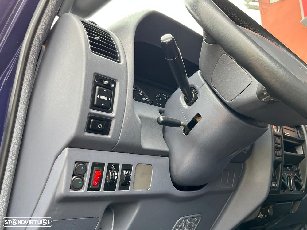 Toyota Land Cruiser 3.0 TD Pack 2 - 12