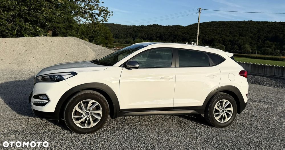 Hyundai Tucson 1.7 CRDI BlueDrive Comfort 2WD DCT - 2