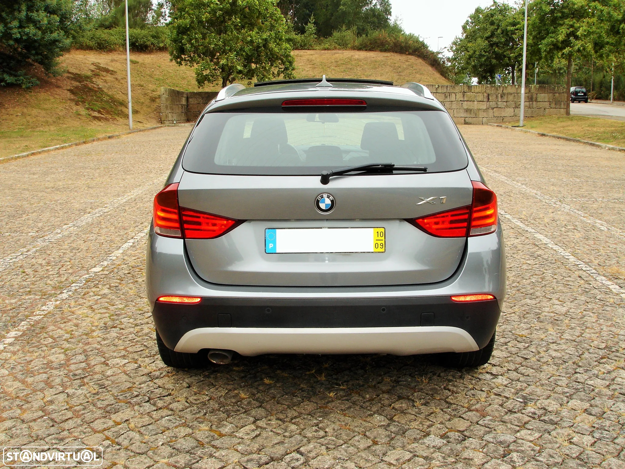 BMW X1 18 d sDrive Auto - 15