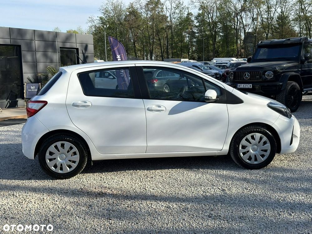 Toyota Yaris 1.5 Active - 2
