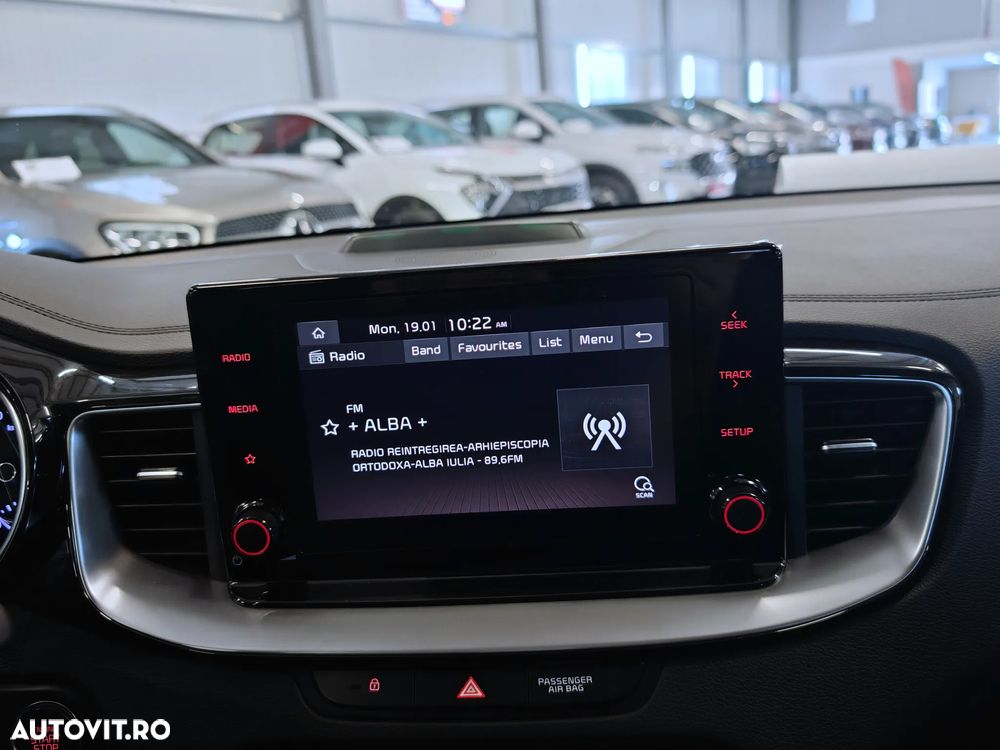 Kia XCeed 1.6 GDI 6DCT PHEV Vision - 32