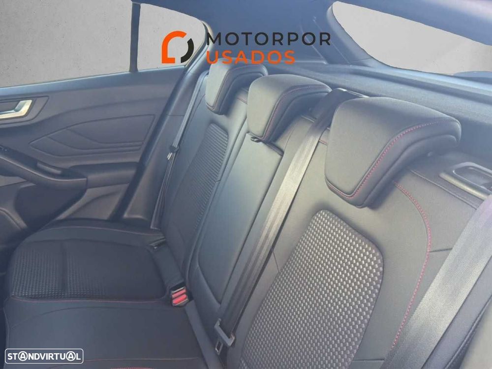 Ford Focus 1.0 EcoBoost MHEV ST-Line - 10
