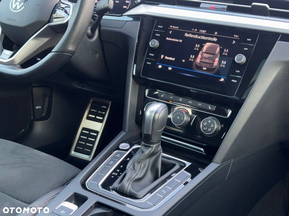 Volkswagen Arteon 2.0 TSI R-Line DSG - 19
