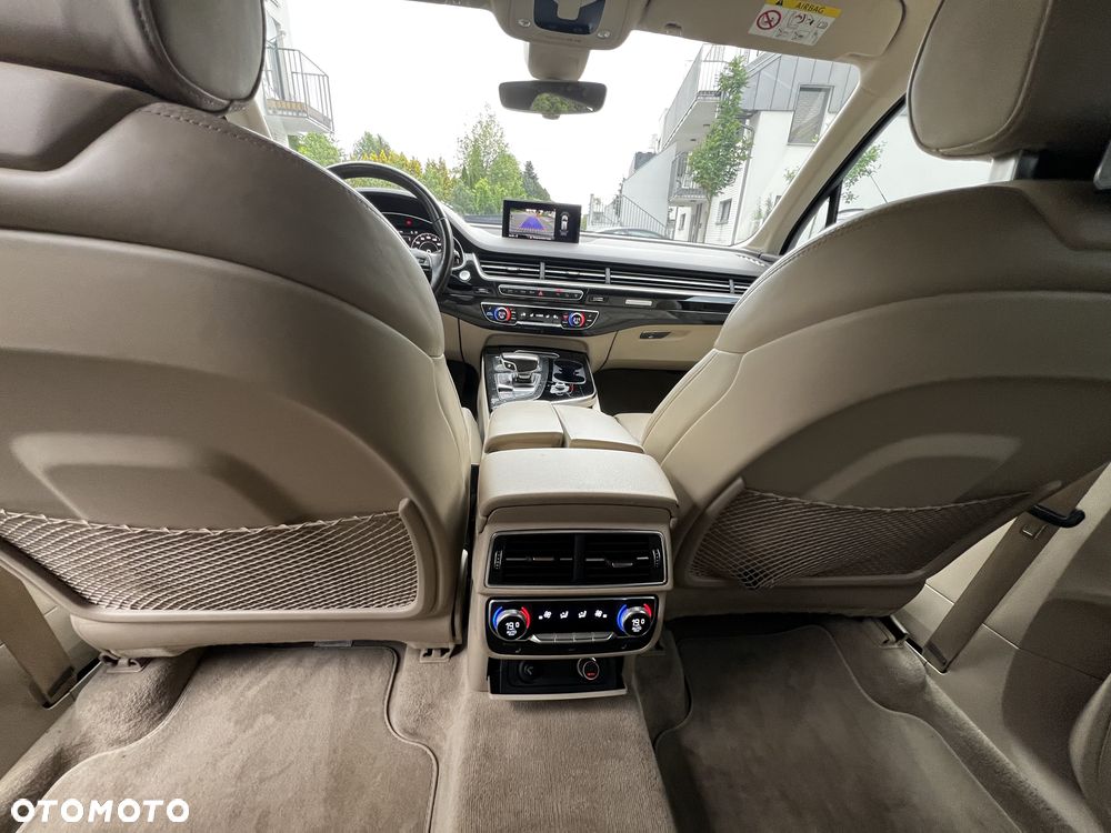 Audi Q7 - 23