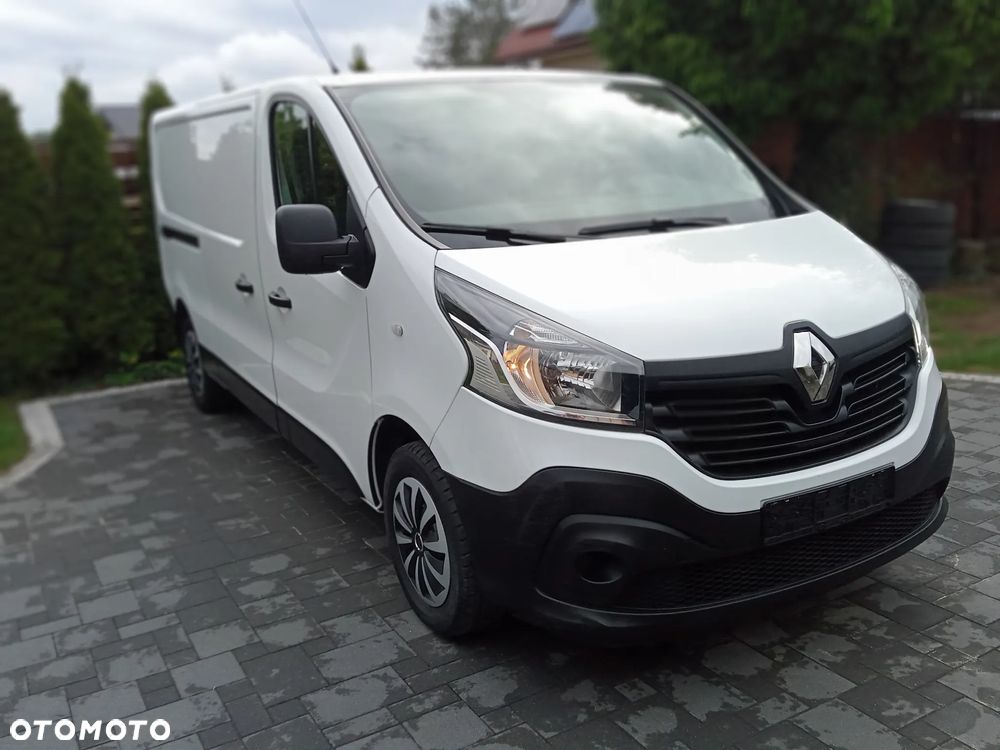 Renault Trafic - 19