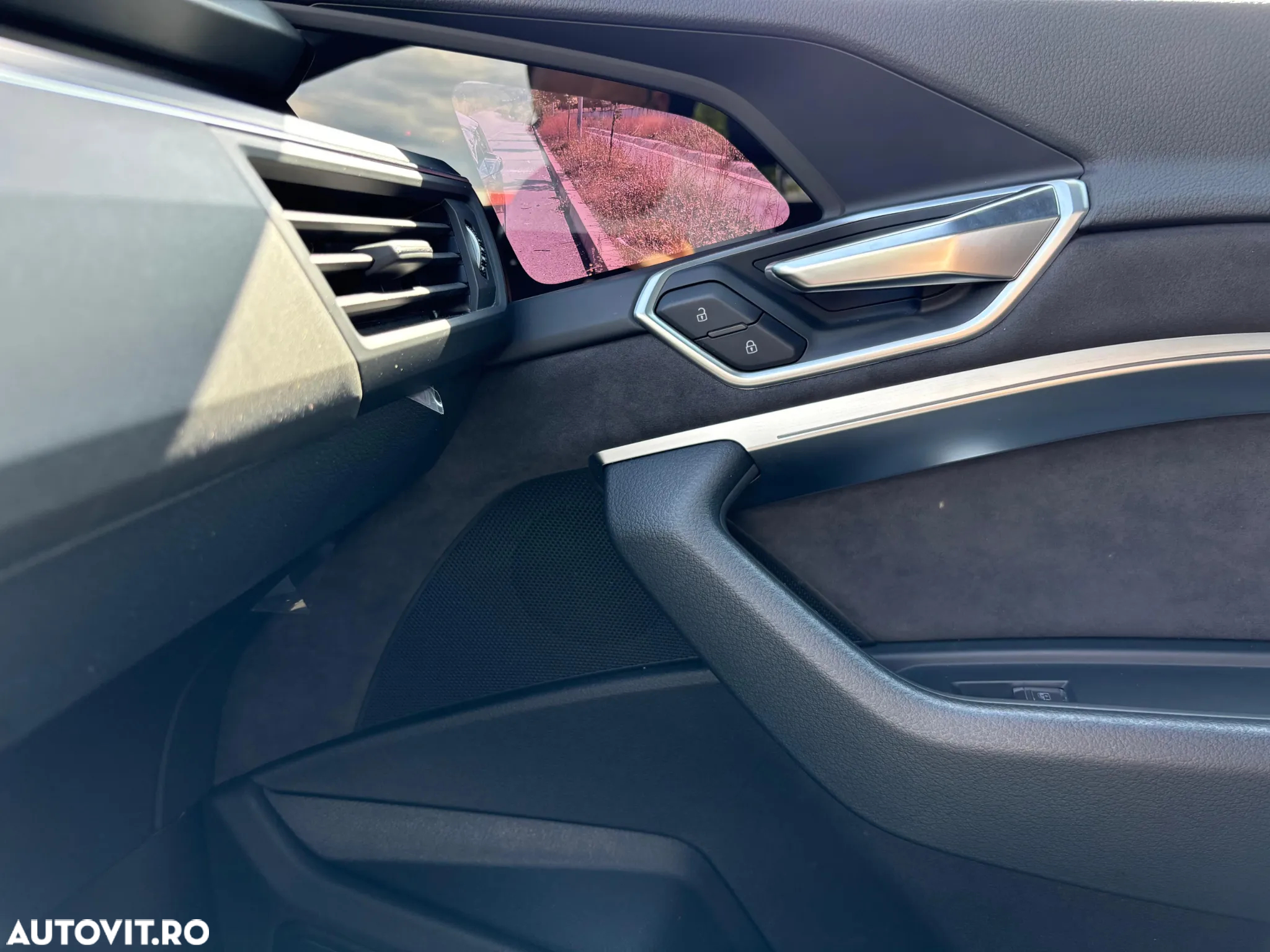 Audi e-tron 55 quattro advanced - 16