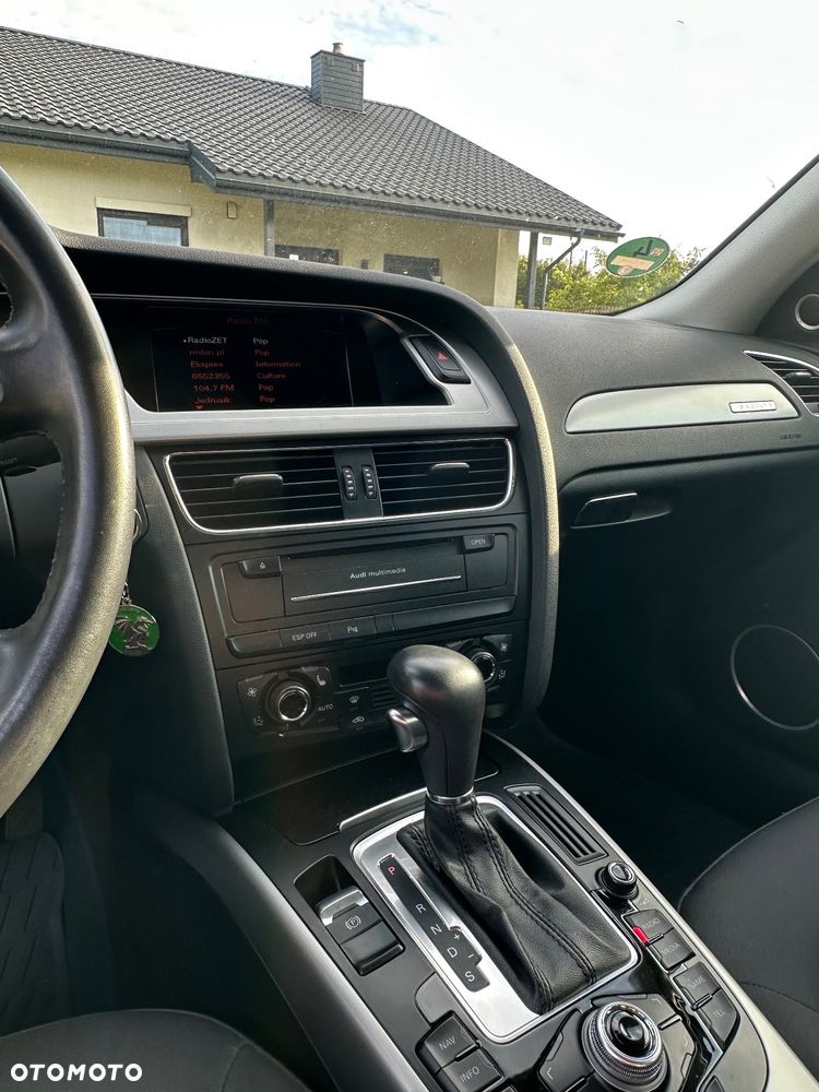 Audi A4 2.0 TFSI quattro S tronic Attraction - 15
