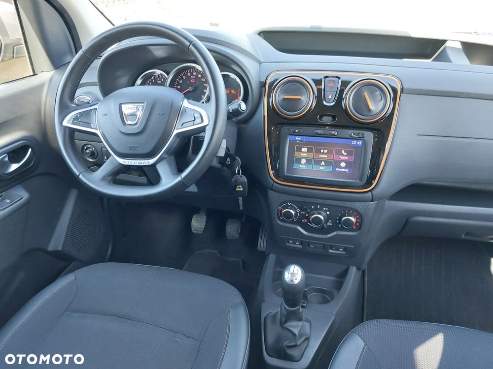 Dacia Dokker TCe 115 Stepway - 12