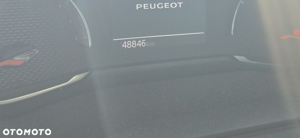 Peugeot 2008 - 18