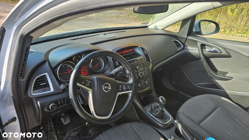 Opel Astra 1.7 CDTI Essentia - 6