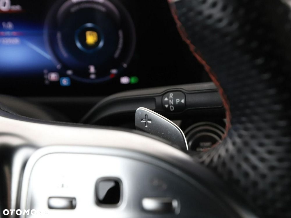 Mercedes-Benz CLA 200 d 8G-DCT AMG Line - 38