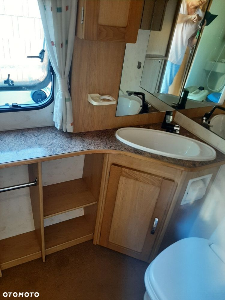 Elddis Avante 482 - 12