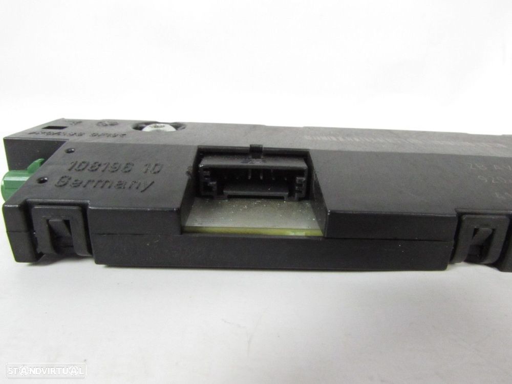 Amplificador antena Diversity Seminovo/ Original BMW 5 Touring (F11) 65209276037 - 4